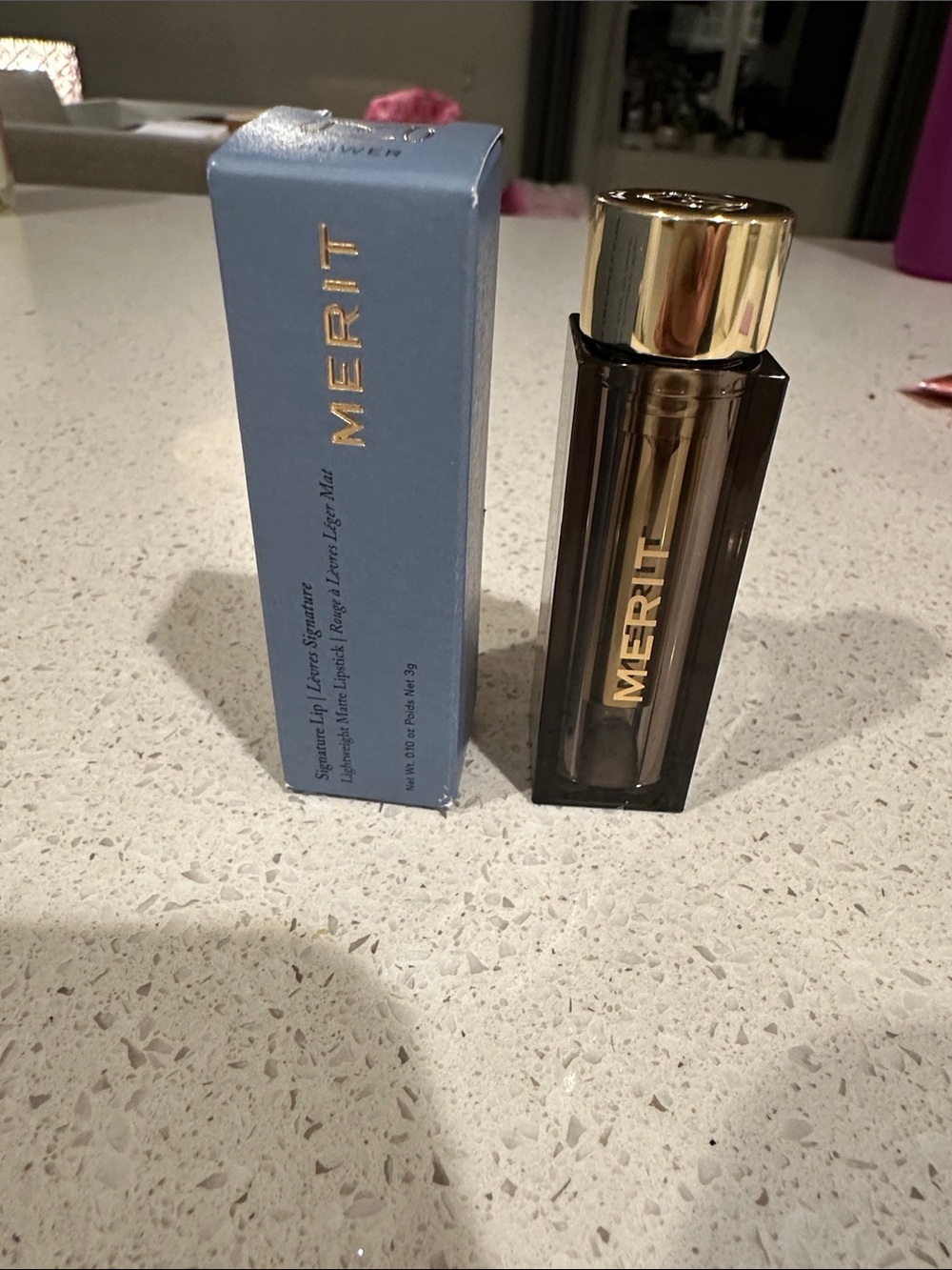 NIB Merit signature lip in Power